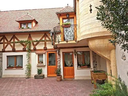D'hote Divine Providence Bed & Breakfast Wintzenheim